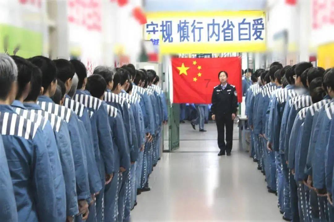 拯救隧道中的祖父