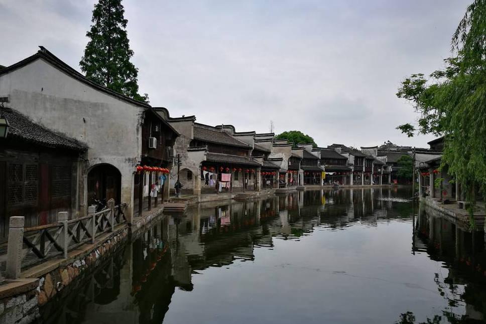 全市首批移动“电子眼”上路抓拍